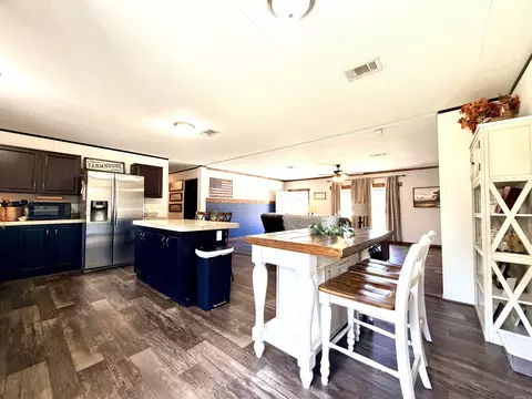 560 N 2nd St, Ashdown, AR 71822 photo 9