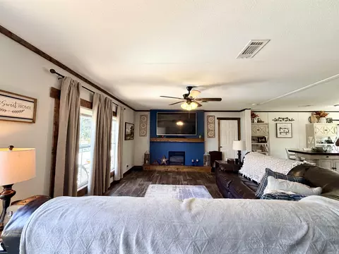 560 N 2nd St, Ashdown, AR 71822 photo 4