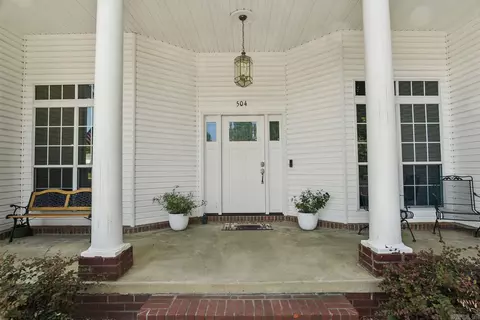 Exterior - 504 Brandon Dr, Beebe, AR 72012 photo 2 of 5