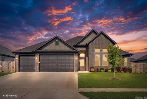 1813 Salmon St, Pea Ridge, AR 72751