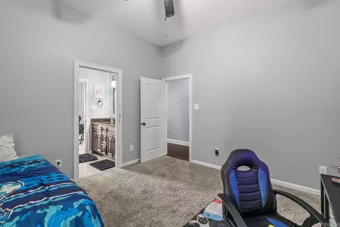 Bedroom - 157 Hidden Valley Dr, Conway, AR 72034 photo 2 of 4