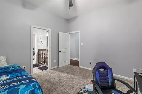 Bedroom - 157 Hidden Valley Dr, Conway, AR 72034 photo 3 of 5