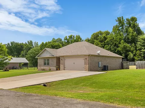 Exterior - 353 Cinel Loop, Austin, AR 72007 photo 3 of 12