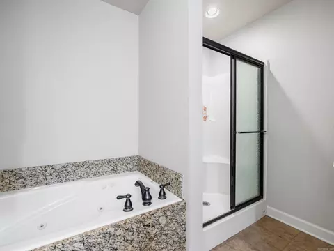 Bath - 353 Cinel Loop, Austin, AR 72007 photo 3 of 4