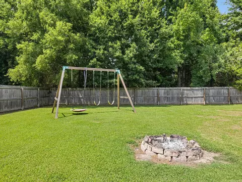 Exterior - 353 Cinel Loop, Austin, AR 72007 photo 9 of 12