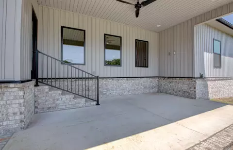 Exterior - 32 Echohawk Ln, Cabot, AR 72023 photo 5 of 7