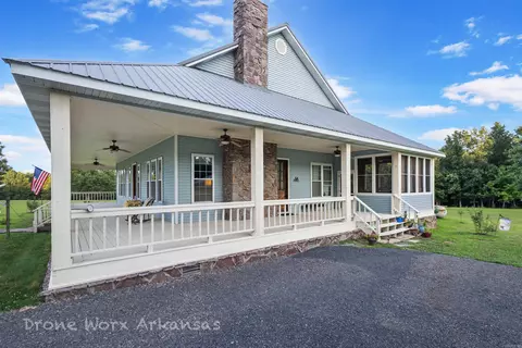 Exterior - 676 Diamond Dr, Marshall, AR 72650 photo 2 of 20