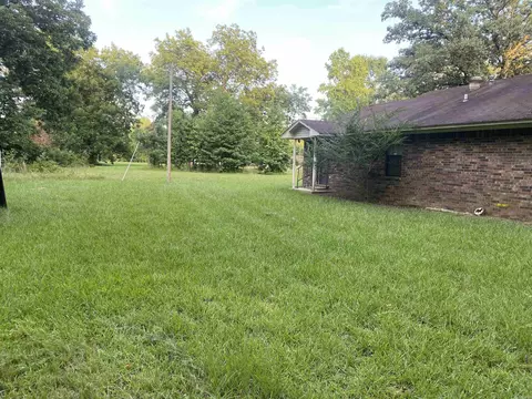Exterior - 1223 E 28th Ave, Pine Bluff, AR 71601 photo 10 of 10