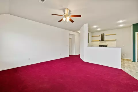 Living - 4448 Olympic Dr, Benton, AR 72019 photo 2 of 3