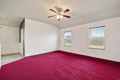 Living - 4448 Olympic Dr, Benton, AR 72019 photo 1 of 3