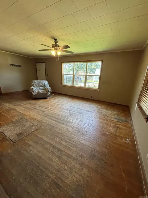 808 SW 4th St, Corning, AR 72422 photo 6