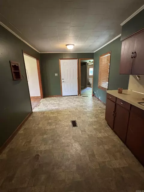 808 SW 4th St, Corning, AR 72422 photo 4