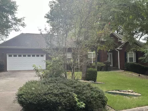 153 Shady Woods Ct, Hot Springs, AR 71901