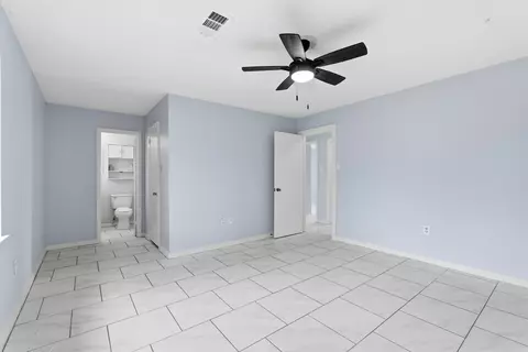 Bedroom - 207 Fairway Dr, Conway, AR 72034 photo 1 of 3