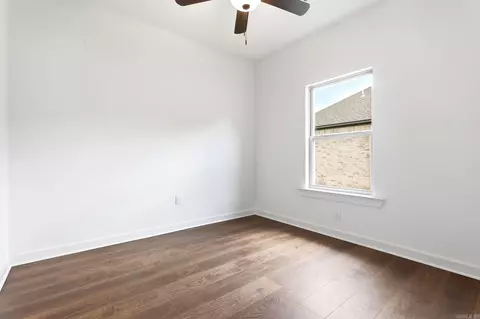 Bedroom - 203 E Florida St, Beebe, AR 72012 photo 4 of 7