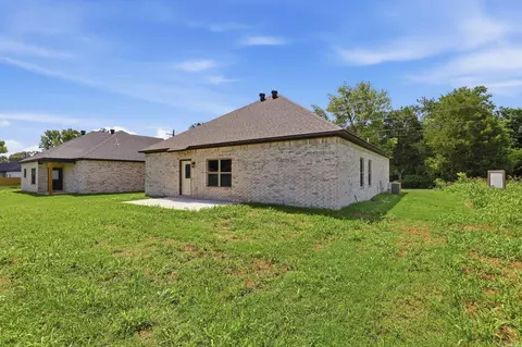 Exterior - 203 E Florida St, Beebe, AR 72012 photo 9 of 9