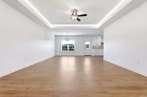 Living - 203 E Florida St, Beebe, AR 72012 photo 1 of 7