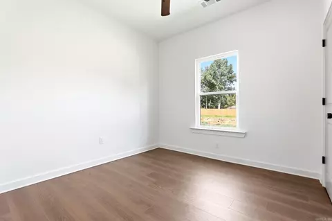 Bedroom - 205 E Flordia St, Beebe, AR 72012 photo 7 of 8