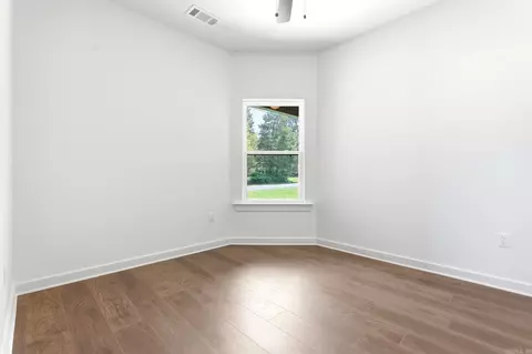 Bedroom - 205 E Flordia St, Beebe, AR 72012 photo 3 of 8