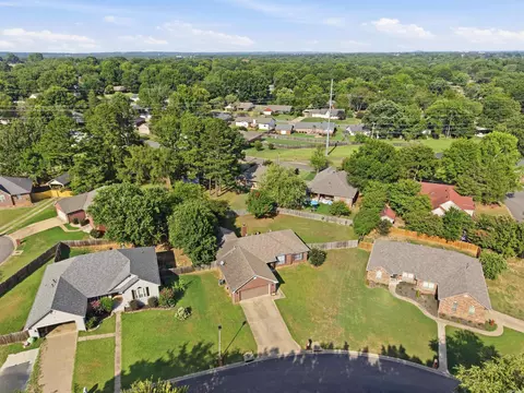 View/Area - 104 Applegate, Conway, AR 72034 photo 1 of 6