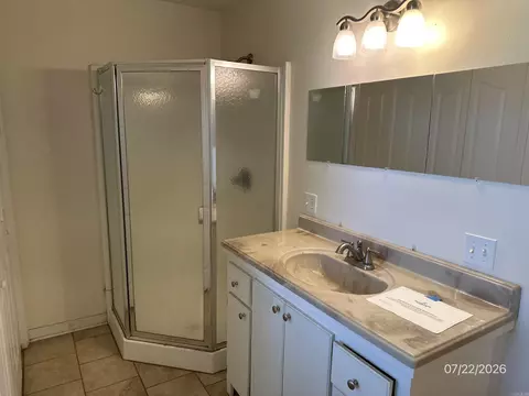 Bath - 123 Nevermore Dr, Marshall, AR 72650 photo 1 of 4