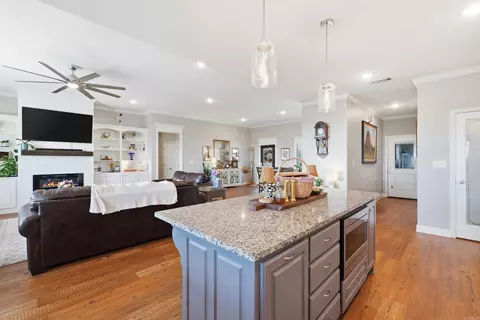 Kitchen - 75 Crested Butte Rd, Austin, AR 72007 photo 4 of 6