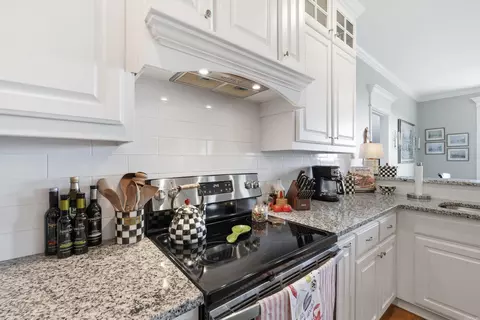 Kitchen - 75 Crested Butte Rd, Austin, AR 72007 photo 5 of 6
