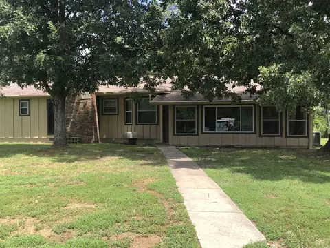 Exterior - 2995 Hubbard Rd, Benton, AR 72019 photo 4 of 8