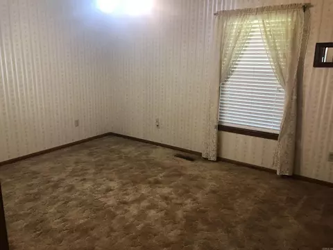 Bedroom - 2995 Hubbard Rd, Benton, AR 72019 photo 6 of 6