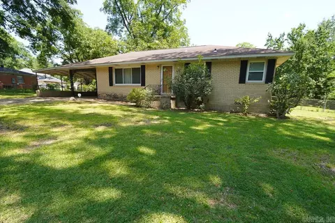 9123 S Heights Rd, Little Rock, AR 72209