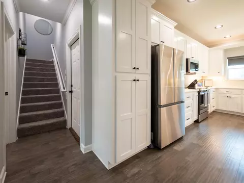 Entry Way - 2112 Sable Oaks Cir, Bryant, AR 72022 photo 1 of 1