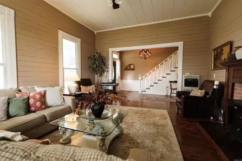 Living - 65 Mulberry St, Quitman, AR 72131 photo 6 of 7