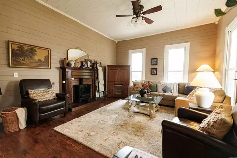 Living - 65 Mulberry St, Quitman, AR 72131 photo 7 of 7