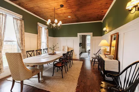 Dining - 65 Mulberry St, Quitman, AR 72131 photo 1 of 2