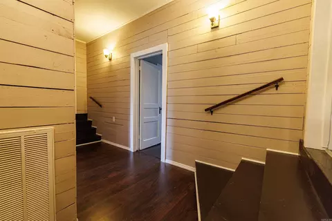 Entry Way - 65 Mulberry St, Quitman, AR 72131 photo 5 of 8