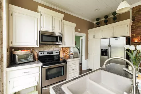 Kitchen - 65 Mulberry St, Quitman, AR 72131 photo 4 of 6