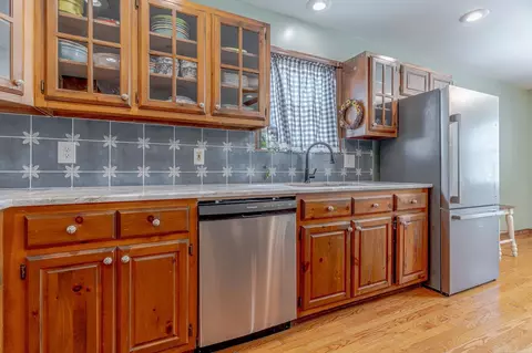 Kitchen - 13633 Us 62, Ash Flat, AR 72513 photo 5 of 6