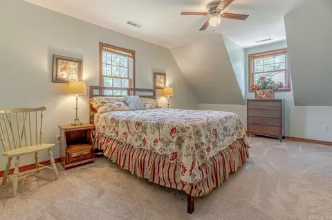 Bedroom - 13633 Us 62, Ash Flat, AR 72513 photo 3 of 6