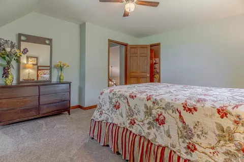Bedroom - 13633 Us 62, Ash Flat, AR 72513 photo 4 of 6