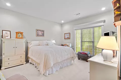 Bedroom - 7225 E Worth Ave, Benton, AR 72019 photo 2 of 2