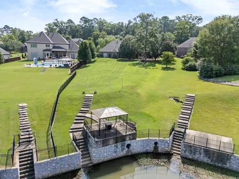 Exterior - 7225 E Worth Ave, Benton, AR 72019 photo 5 of 5