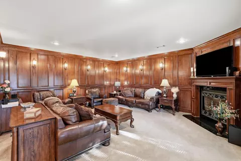Living - 7225 E Worth Ave, Benton, AR 72019 photo 2 of 5