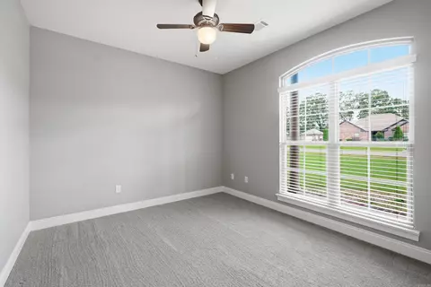 Bedroom - 10 Colt Loop, Greenbrier, AR 72058 photo 5 of 5
