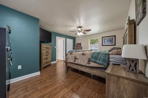 Bedroom - 471 Patterson Cir, Bismarck, AR 71929 photo 1 of 7