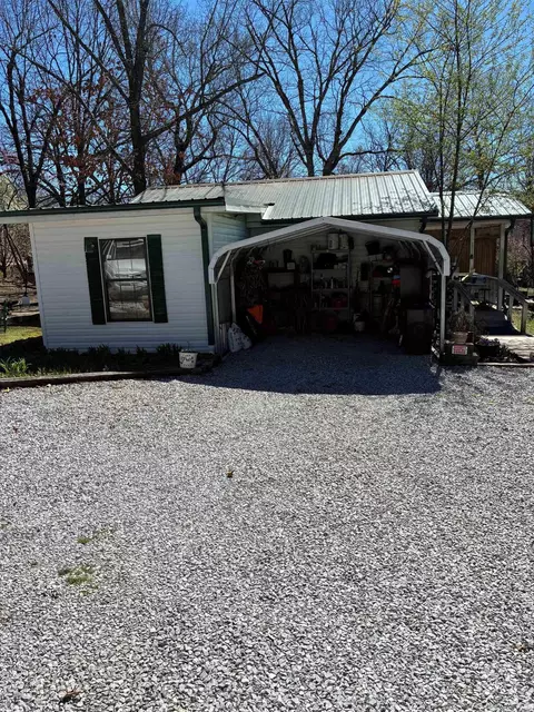 Other - 517 E Webb St # B, Mountain View, AR 72560 photo 3 of 10