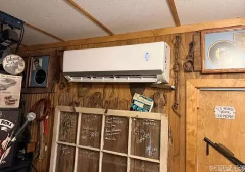 Other - 517 E Webb St # B, Mountain View, AR 72560 photo 9 of 10