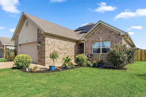 Exterior - 146 Meadow Dr, Beebe, AR 72012 photo 4 of 8