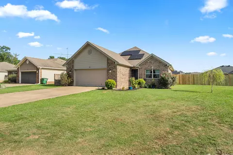 Exterior - 146 Meadow Dr, Beebe, AR 72012 photo 2 of 8