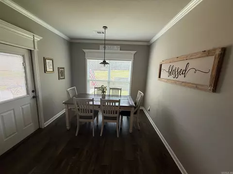 Dining - 3903 Hampton Dr, Benton, AR 72019 photo 1 of 1