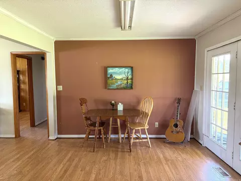 Dining - 864 Edgemont Rd, Quitman, AR 72131 photo 1 of 1